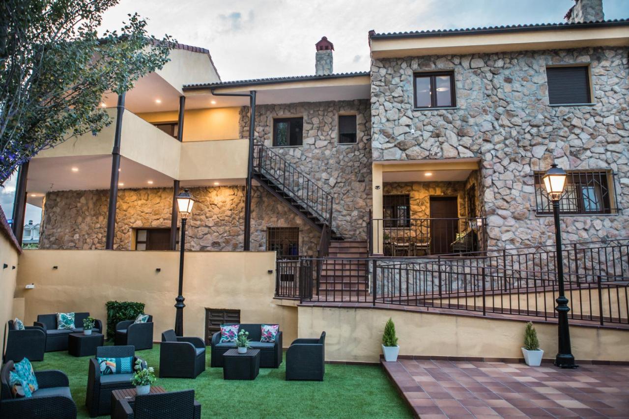 Villa El Encanto Del Alberche Villanueva de Avila Exterior foto