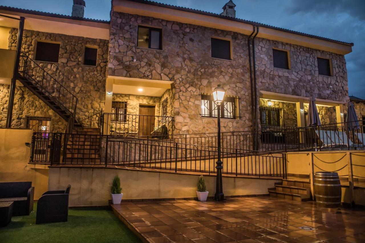 Villa El Encanto Del Alberche Villanueva de Avila Exterior foto